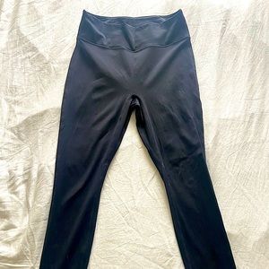 Motion 365 by Fabletics leggings